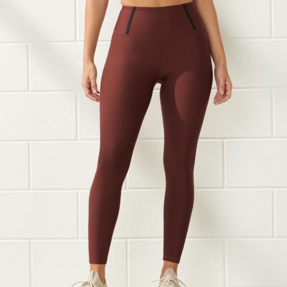 NWT Abercrombie YPB Workout Set - Picture 6 of 6